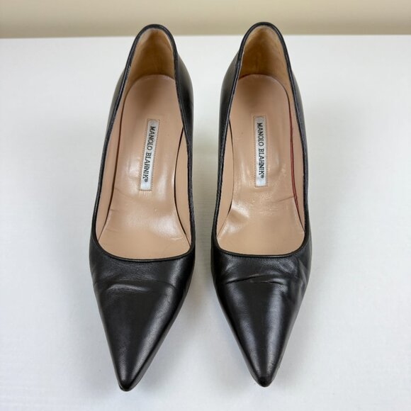 EUC Manolo Blahnik Black Leather Heel Pointed Toe Pump - Picture 1 of 12